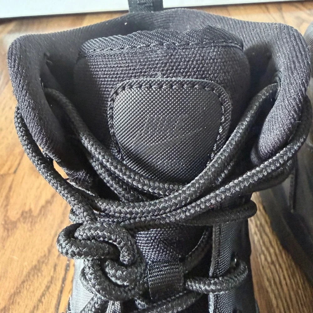 Nike manoa ltr